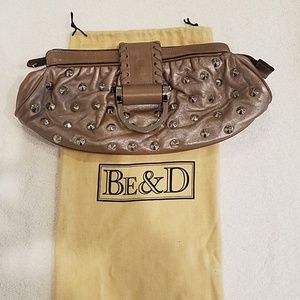 Be&D designer clutch